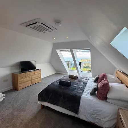 Lancelots Breathtaking Sea View With Cabrio Balcony Apartment Tintagel