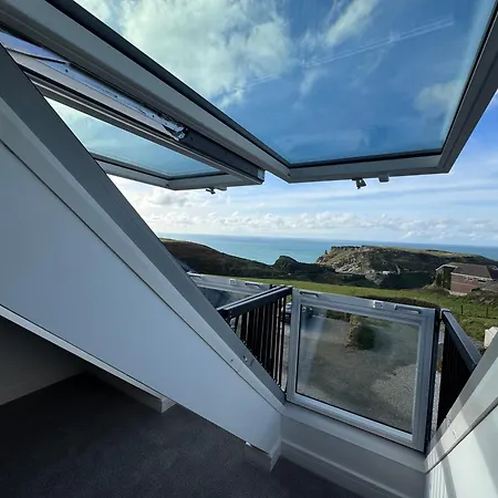 Lancelots Breathtaking Sea View With Cabrio Balcony *